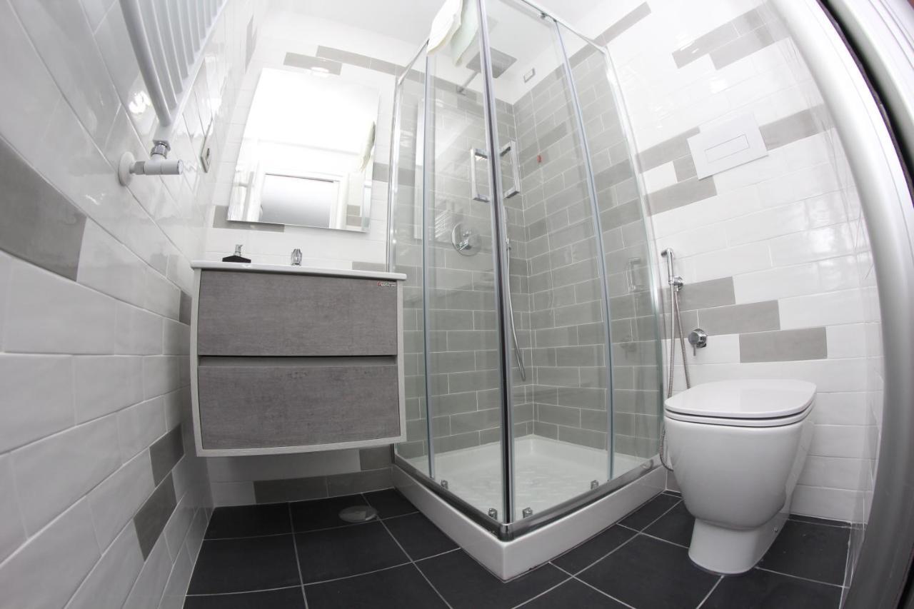 Apartment Mondo Suites Apartments Neapel